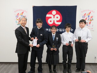 伊達中学校特別支援学級より寄付がありました